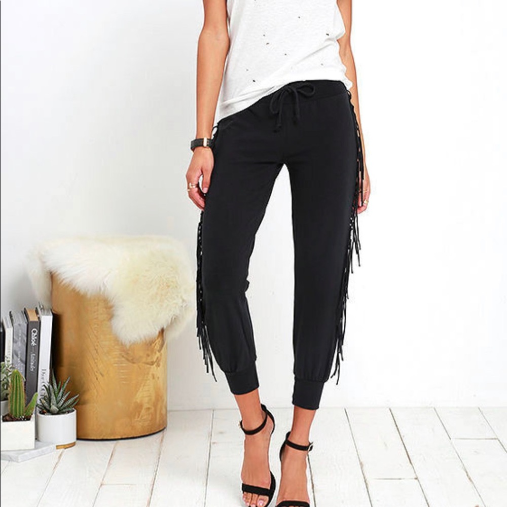 Amuse society fringe sweatpants!!